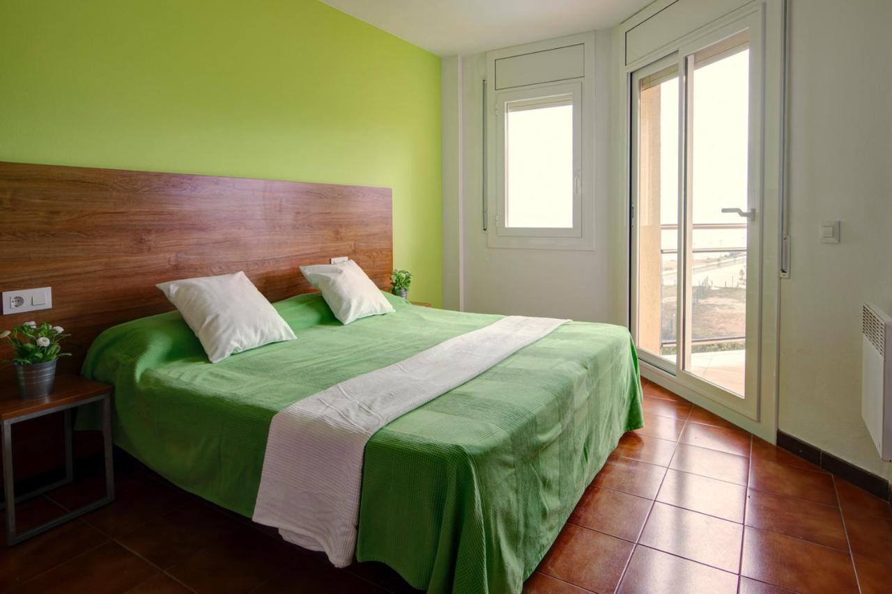 Apartamentos Bon Repós Santa Susana Exterior foto