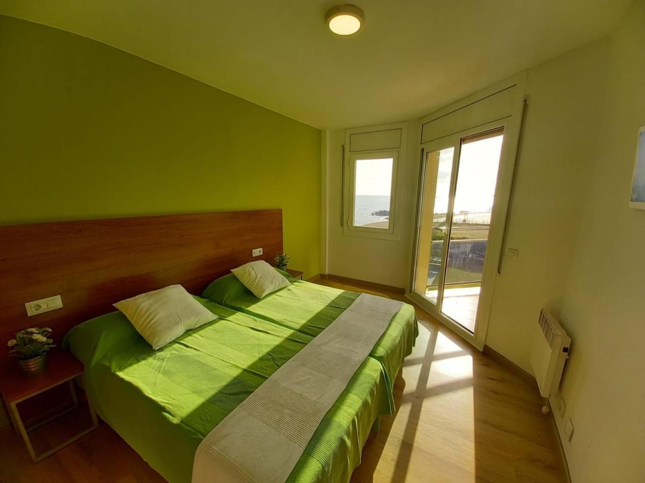Apartamentos Bon Repós Santa Susana Exterior foto